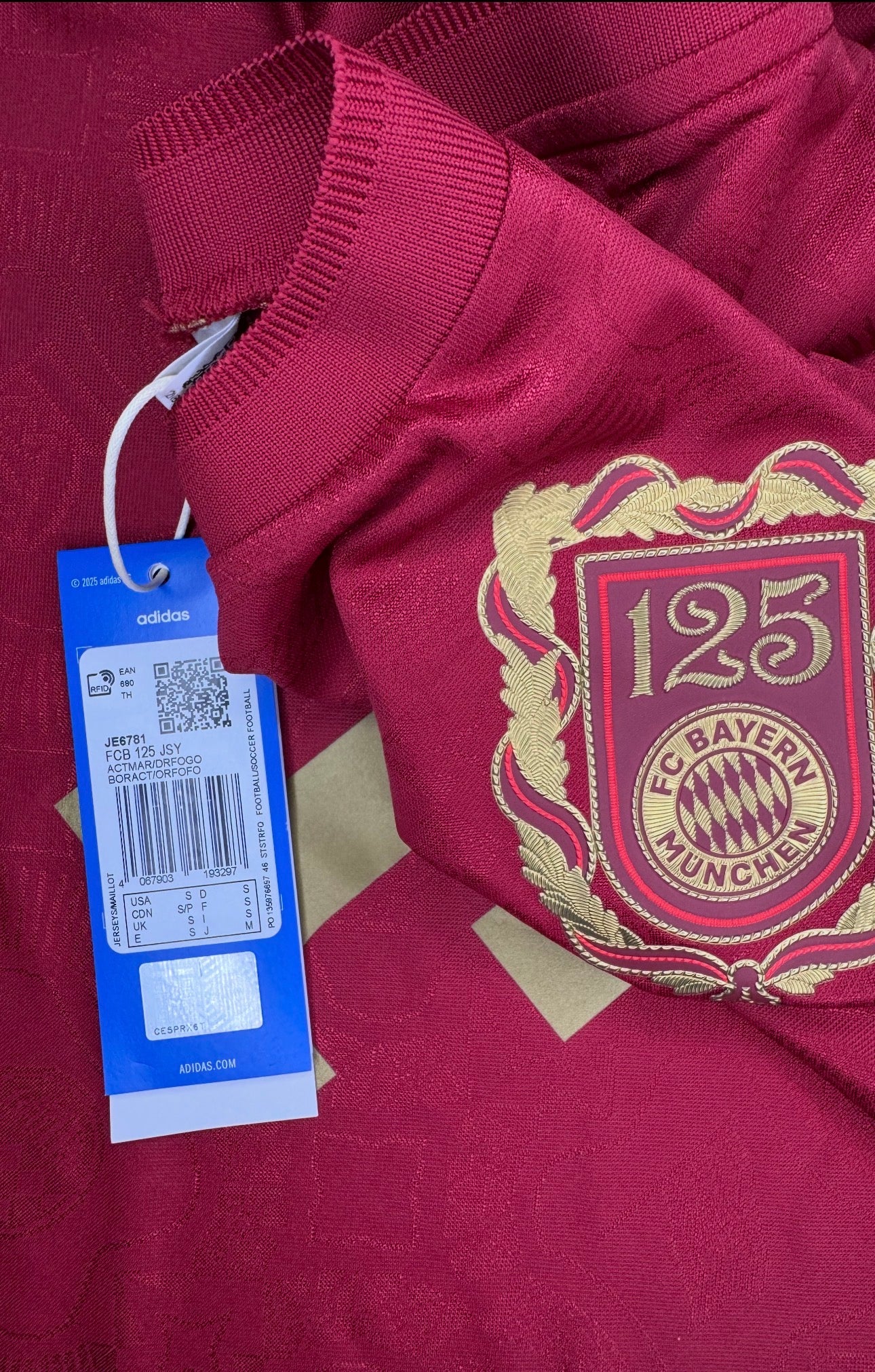 Bayern Munich 2024/25 125th Anniversary Shirt (S)