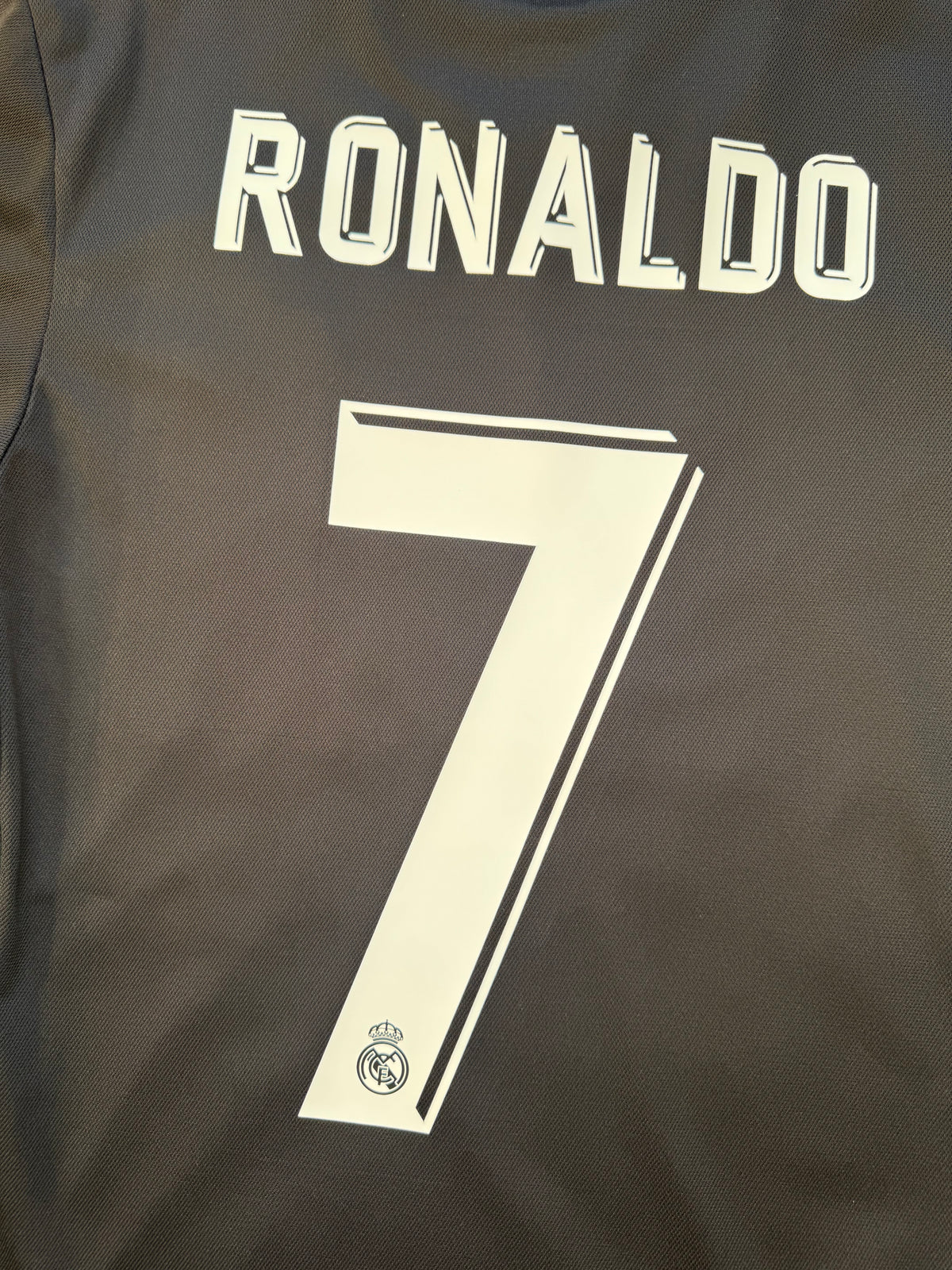 Real Madrid 2017/18 Away Shirt #7 Ronaldo (S)