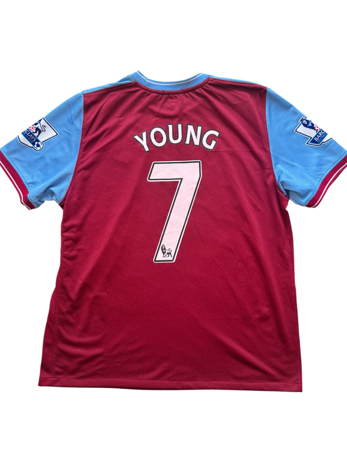 Aston Villa 2009/10 Home Shirt #7 Young (M)