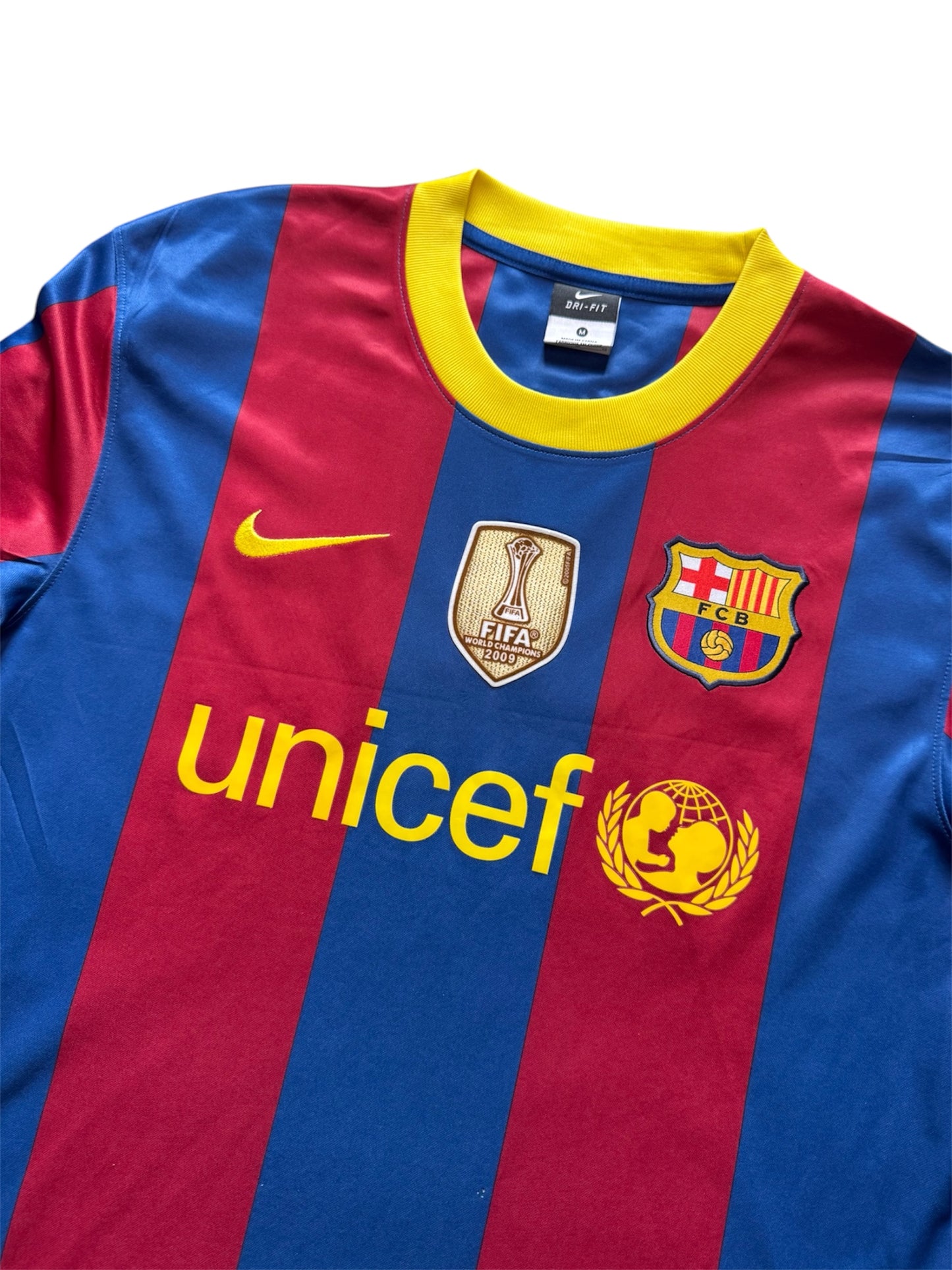 Barcelona 2010/11 Home Shirt #7 David Villa (M)