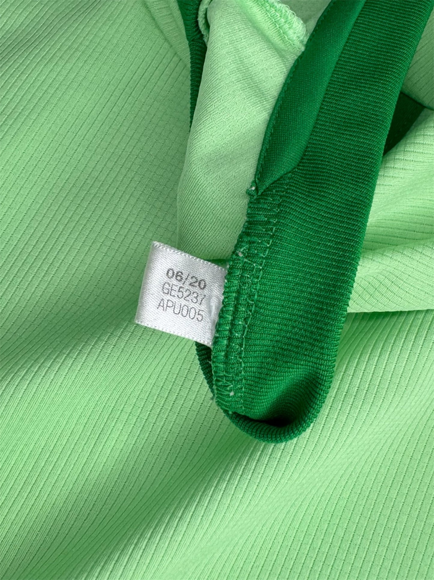 Celtic 2020/21 Away Shirt (S)