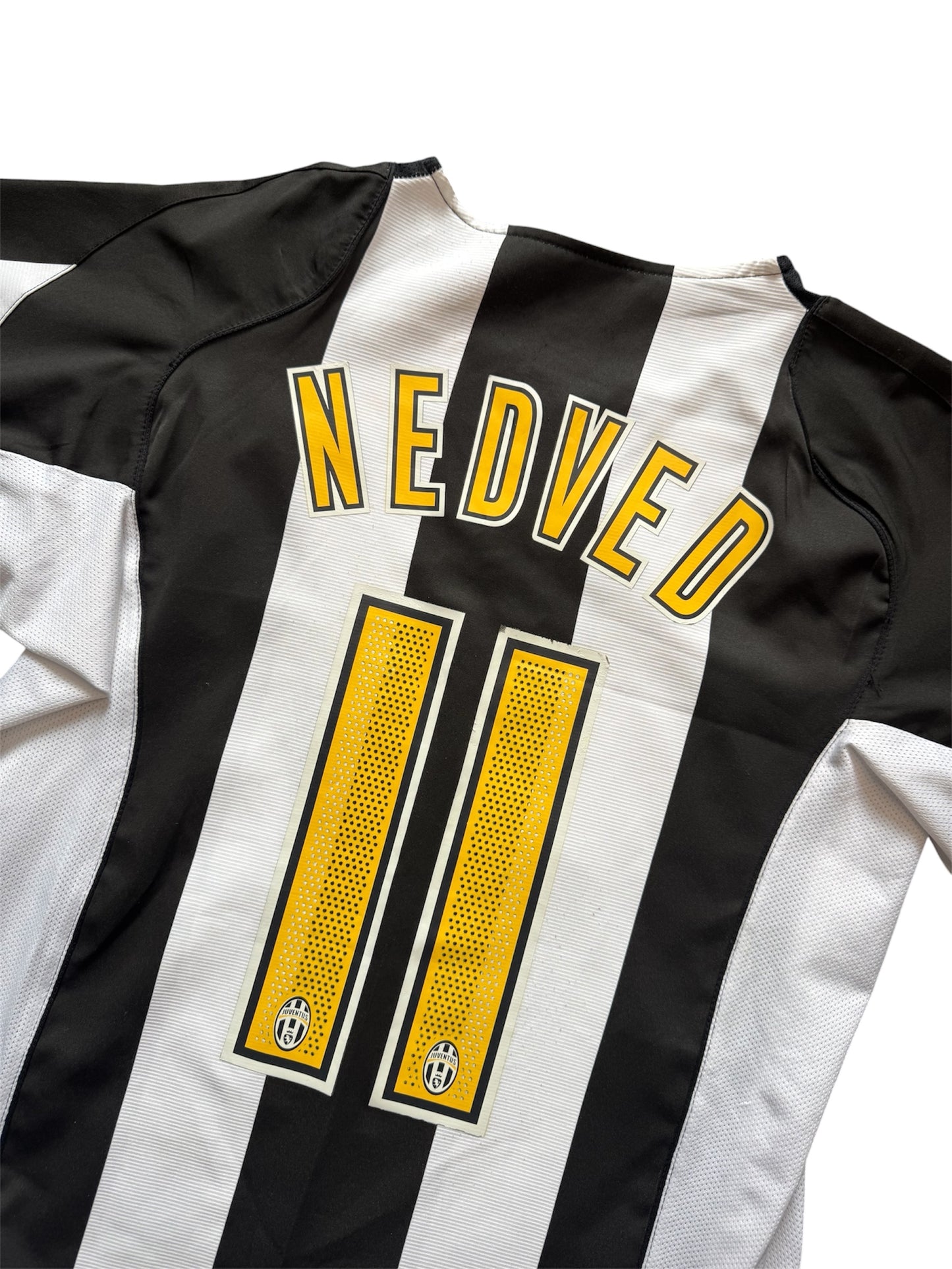 Juventus 2004/05 Home Shirt #11 Nedved (M)