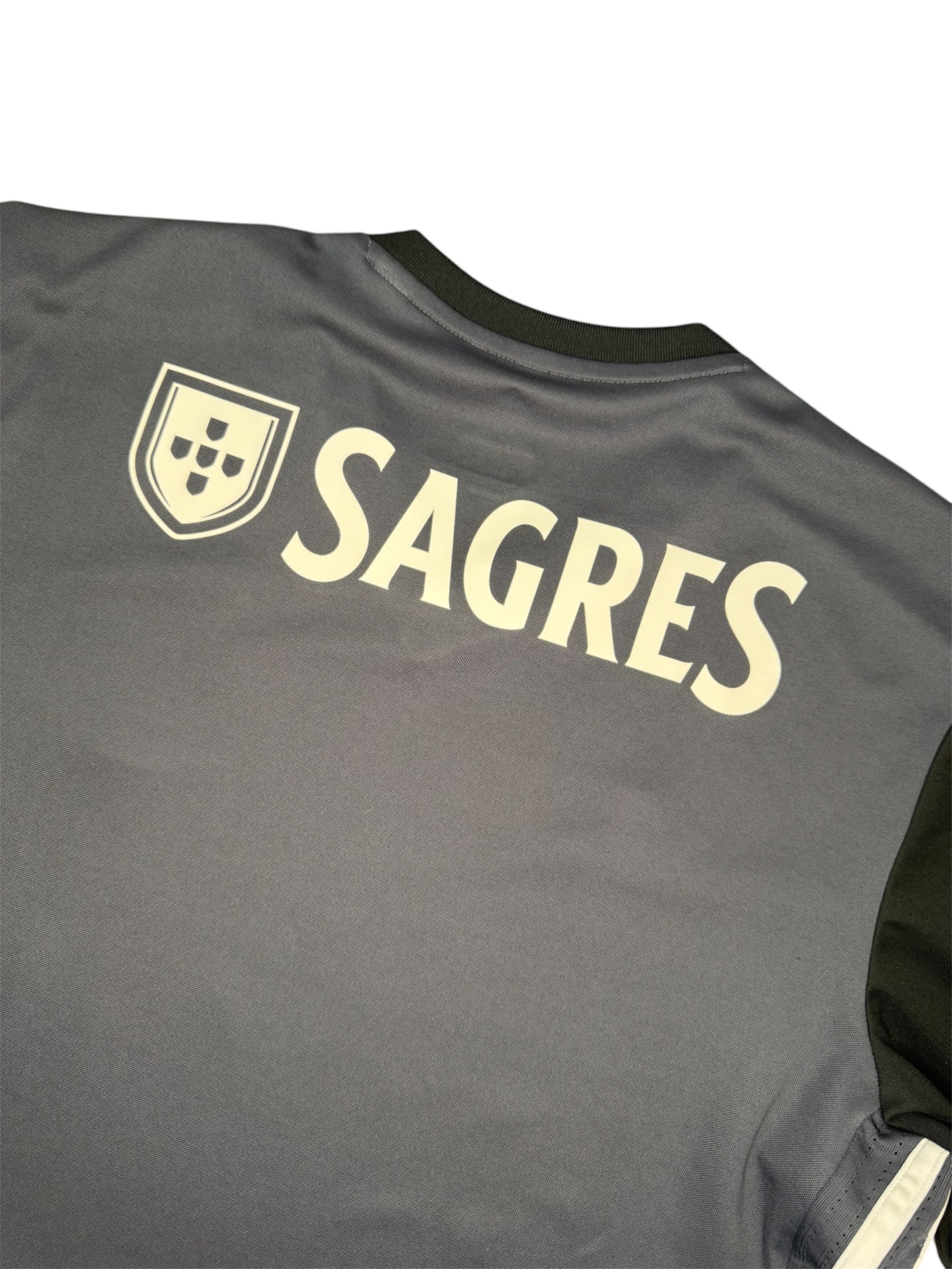 Benfica 2017/18 Away Shirt (M)