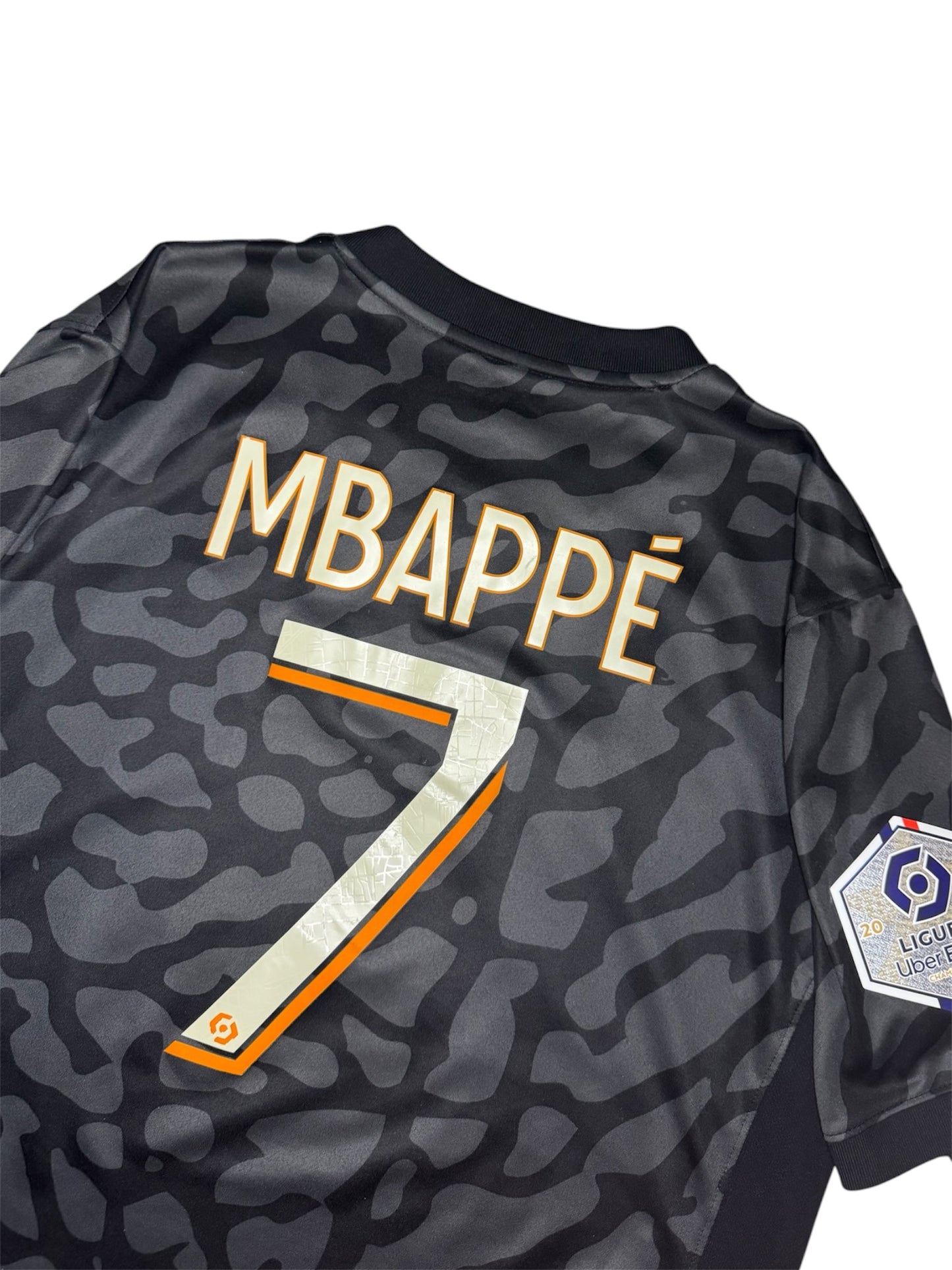 Paris Saint Germain 2023/24 Third Shirt #7 Mbappé (M)