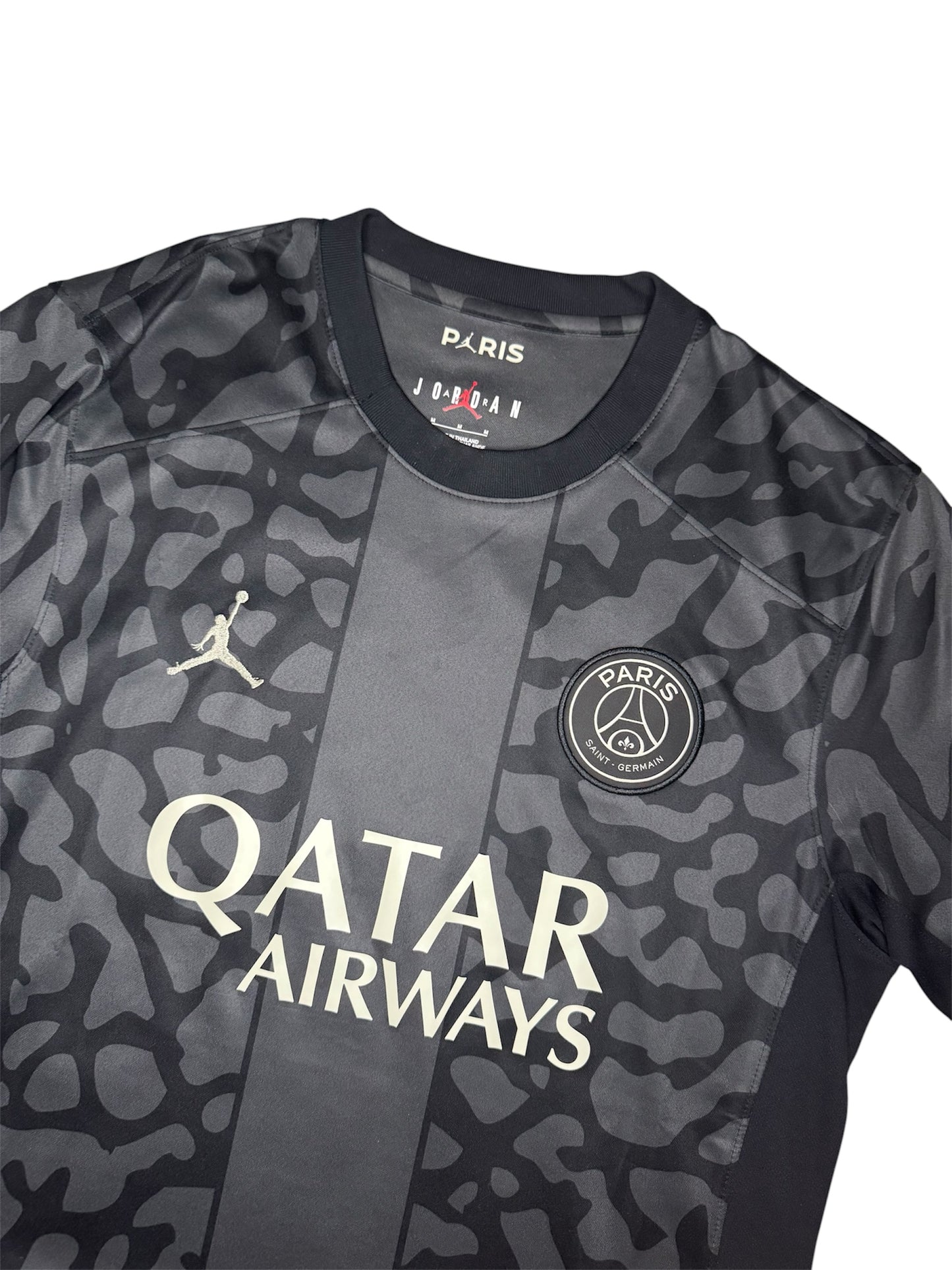 Paris Saint Germain 2023/24 Third Shirt #7 Mbappé (M)