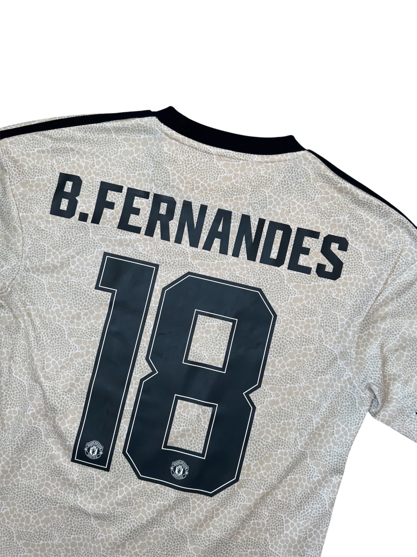 Manchester United 2019/20 Away Shirt #18 B.Fernandes (S)